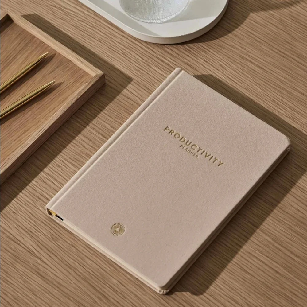 Intelligent Change Productivity Planner Weekly -Women’s Cream Organizer Book NEW